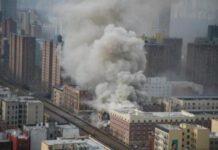 Usa, crolla un edificio , persone intrappolate all interno, foto