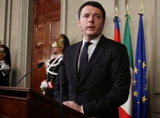 Renzi contestato a Scalea