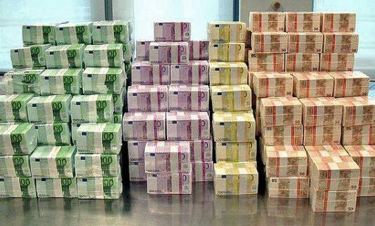 Truffe alle assicurazioni, dettagli e nomi degli arrestati