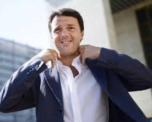 Reggio Calabria, a Piazza De Nava proiezione del comizio di Matteo Renzi