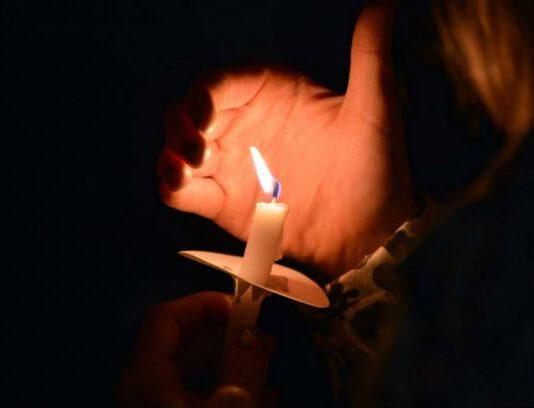 Gioia Tauro , Fiaccolata per i malati di CANCRO