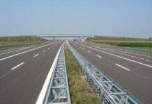 Bimba nasce in Autogrill tra Rosarno e Gioia Tauro