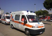 Madre si lancia dal 5 piano di un hotel con le due figlie