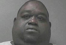 Uomo di 205 kg nasconde droga tra il grasso della pancia