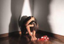 Violenta la figlia tredicenne e la mette incinta, arrestato extracomunitario