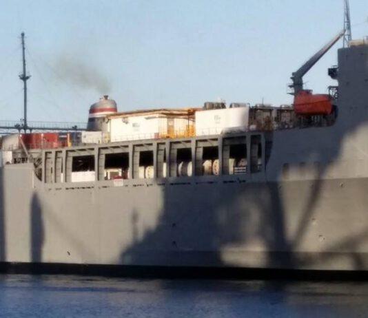 Armi chimiche, le prime foto della Cape Ray al Porto di Gioia Tauro