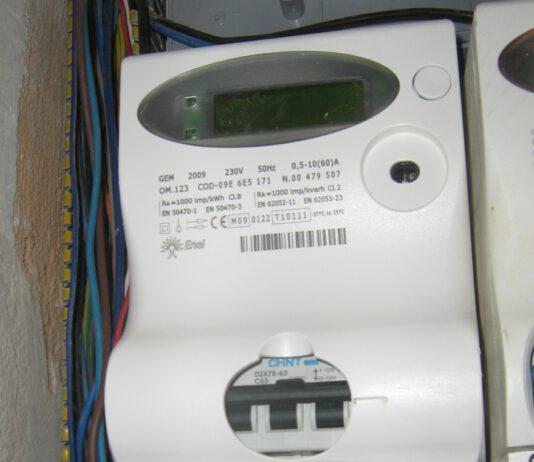 Taurianova, finisce l’emergenza acqua e inizia quella elettrica