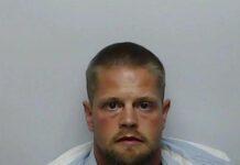 Uccide la fidanzata e ne mangia il cervello, cannibale arrestato, era in libertà vigilata