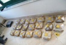 Scoperti 33 kg di marijuana sulle coste di Roccella