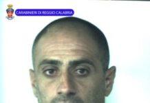 Fa esplodere bomba carta a fini estorsivi, arrestato carpentiere a Reggio Calabria