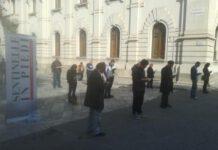 Il silenzio delle Sentinelle in Piedi ha nuovamente riempito piazza Italia e la città di Reggio Calabria