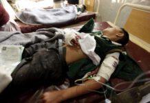 Pakistan, talebani kamikaze a scuola, strage di bambini