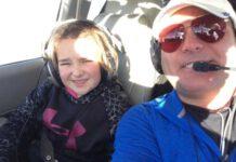 Precipita aereo, muore famiglia intera, bimba 7 anni unica superstite, avverte soccorsi sola