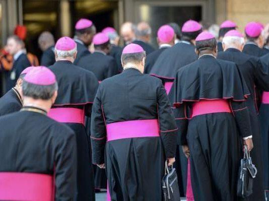 I Vescovi calabresi uniti contro la ndrangheta: utilizza riti religiosi e di formule che scimmiottano il sacro