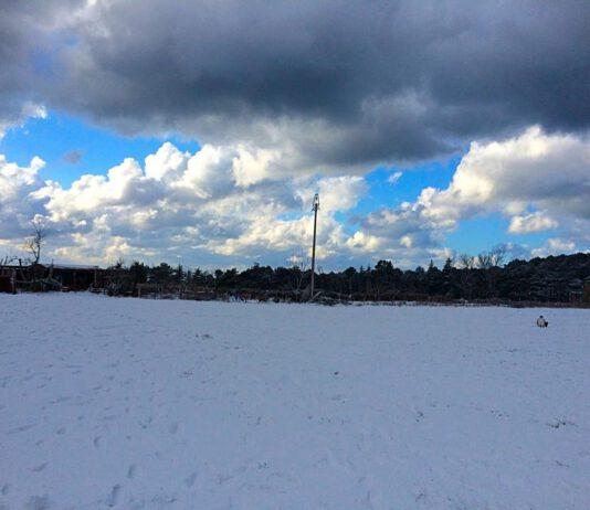 Piana sotto la neve, qualche disagio, ma tanta gioia per gli abitanti