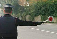 Forza un posto di blocco e travolge carabiniere, arrestato uomo a Catanzaro