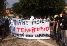 Rosarno, immigrati protestano in piazza