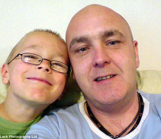 Uccide il figlio 13enne dandogli per sbaglio della morfina