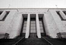 Follia omicida in Tribunale Milano, imputato uccide due uomini durante processo