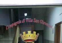 Accademia di Belle Arti di Reggio Calabria dona ai carabineri riproduzione su vetro dello Stemma Araldico dell’Arma