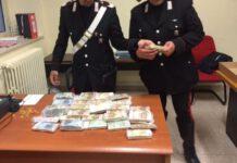 Lancia 620 mila euro dalla finestra all’arrivo dei Carabinieri per una perquisizione