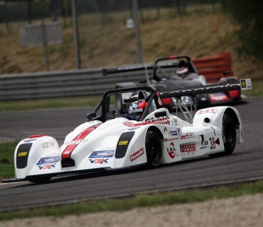 Grande vittoria per il pilota calabrese Simone Iaquinta