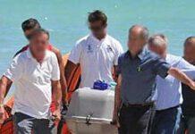 Padre muore in mare dopo aver salvato il figlio di 6 anni