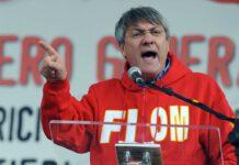Il segretario generale Fiom Cgil nazionale Maurizio Landini lunedì a Cosenza