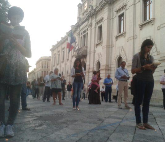Sentinelle in piedi tornano a vegliare Reggio il 25ottobre