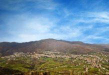 Calabria, partorisce sola in casa in campagna, neonato morto