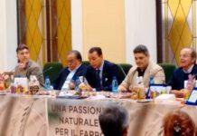 Nucera (capogruppo ‘La Sinistra’) in occasione della premiazione dei vincitori della ‘Reggio Calabria Half Marathon’