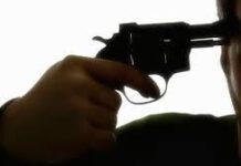 Tragedia in Calabria, 23enne si spara in testa