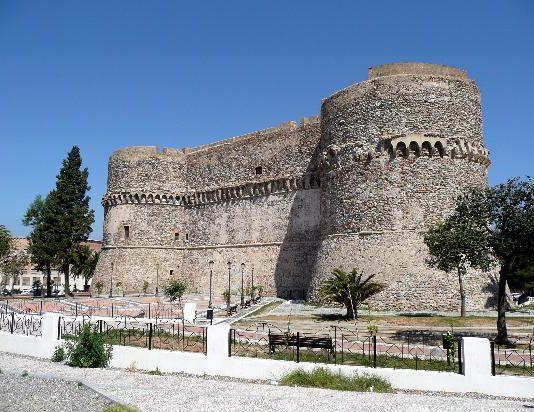 Sebi Romeo, grazie a Falcomatà il Castello Aragonese tornerà ad essere luogo di cultura e di pensiero
