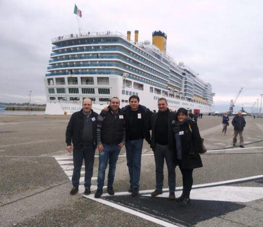 L’Associazione Fidelitas al Porto di Schiavonea per la nave Costa
