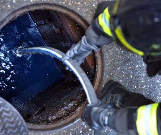 Truffava distributori carburanti, una denuncia a società nel vibonese