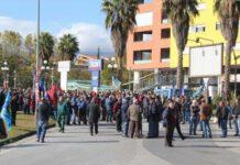 Centinaia di lavoratori in Piazza contro la legge di stabilità