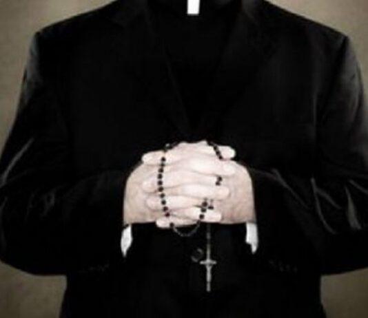 Sacerdote calabrese indagato per violenza sessuale su minore