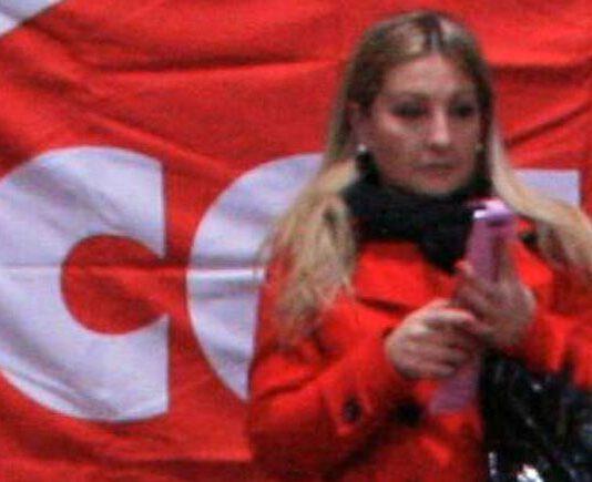 Atto intimidatorio a segretaria Filt-Cgil, auto cosparsa di gasolio