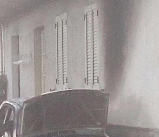 Rosarno, auto incendiata in via Elena, forse un petardo sarebbe causa