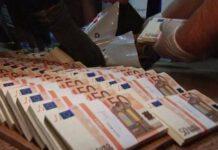 Commerciante arrestato per detenzione soldi falsi e furto di energia