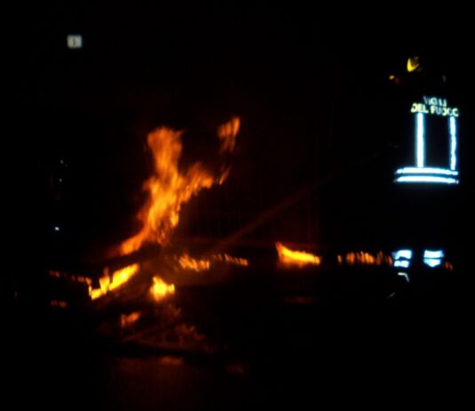 Lamezia Terme, incendiata auto di un giornalista