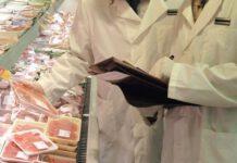 Vendita prodotti in cattivo stato conservazione, denunciato commerciante