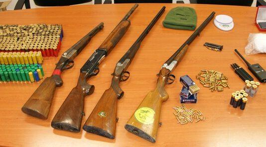 Armi e droga in azienda agricola, un arresto