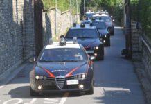 Arresti padre madre e figlio per spaccio di droga