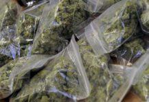 Nascondevano armi e 3 kg di marijuana, due arresti nella locride