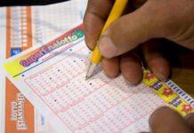 Superenalotto, 48 mila euro con un 5