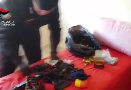 Arsenale trovato nel reggino, il video