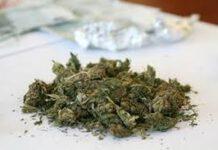 Arrestato 18enne. Ai domiciliari continuava a spacciare