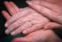 80enne sposa 34enne ucraina, matrimonio combinato