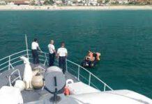 Bagnanti bloccati su acquascooter in panne, intervenuta Guardia Costiera